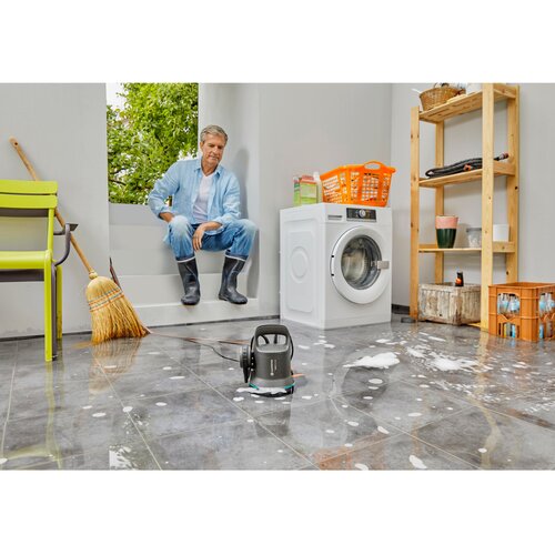Gardena Klarwasser-Tauchpumpe 9000 Slike