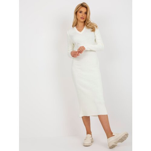 Fashion Hunters Ecru ribbed knitted dress with neckline Slike