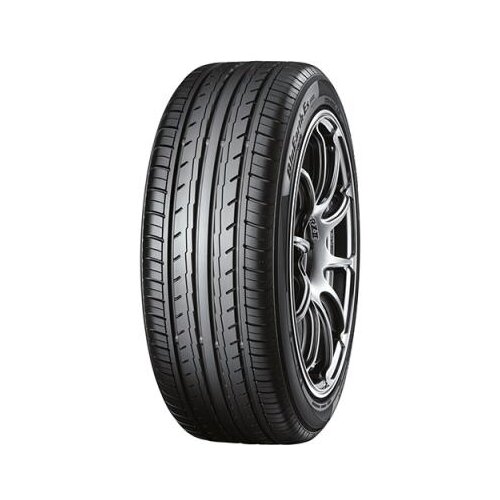 Yokohama letna 205/50R16 87V bluearth ES32 - skladi&amp;scaron;če 5 (dostava 5 delovnih dni) Slike