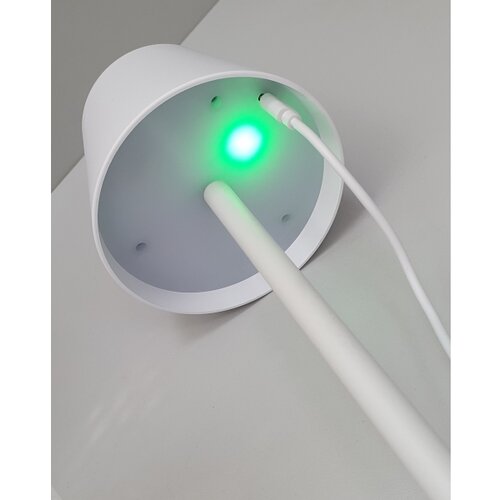  LED prigu&amp;scaron;iva dodirna stona lampa LED/5W/5V USB 1200 mAh bela Slike