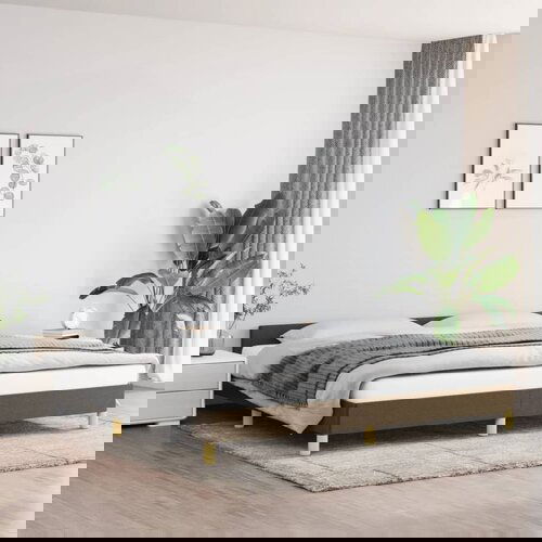 The Living Store Posteljni okvir brez vzmetnice temno rjav 200x200 cm blago - Posteljni Okvir Z Vzglavjem, (21527065) Slike