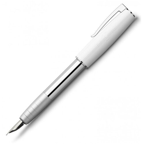 Faber-Castell Nalivno pero Faber-Castell Loom Piano F, belo Slike