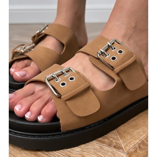 D/CEO Brown sandals with buckles on the straps Klinet Cene