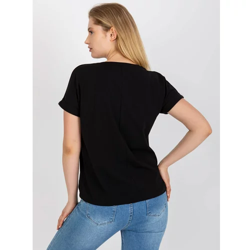 Fashion Hunters Black plus size cotton t-shirt with an applique