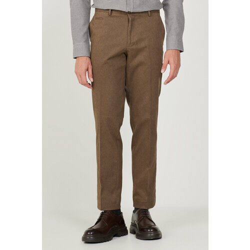 ALTINYILDIZ CLASSICS Men's Light Brown Comfort Fit Relaxed Cut Side Pocket Cotton Diagonal Patterned Trousers Slike