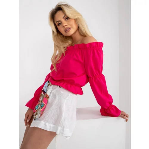 Fashion Hunters RUE PARIS pink blouse with ruffles