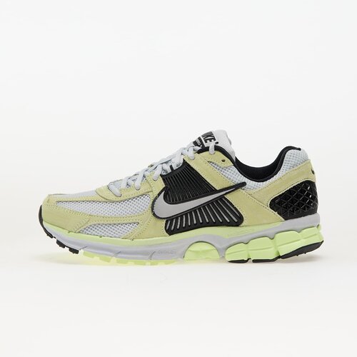 Nike Sneakers Zoom Vomero 5 Barely Volt/ Mtlc Platinum-Pure Platinum EUR 42.5 Cene