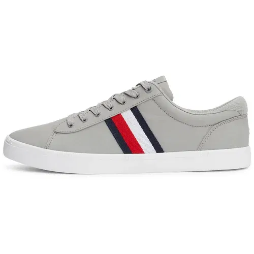 Tommy Hilfiger Niske tenisice 'Essential Iconic' mornarsko plava / srebrno siva / crvena / bijela