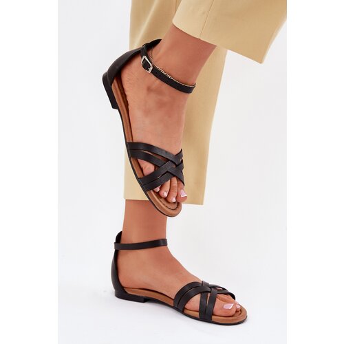 Maciejka Women&amp;#039;s Leather Sandals On Flat Heel Slike