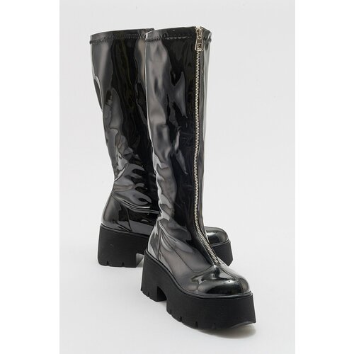 LuviShoes AMARONTE Black Patent Leather Thick Sole Women's Boots Slike