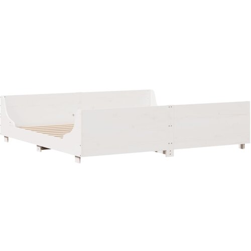 VidaXL Okvir kreveta bez madraca bijeli 200x200 cm od masivne borovine Slike