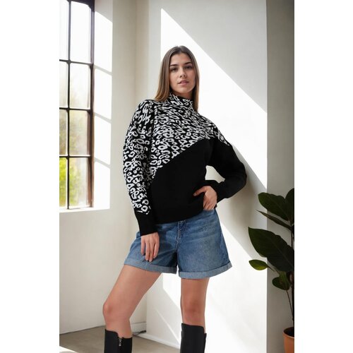 Dewberry 90315 Half Turtleneck Leopard Womens Sweater-BLACK Slike
