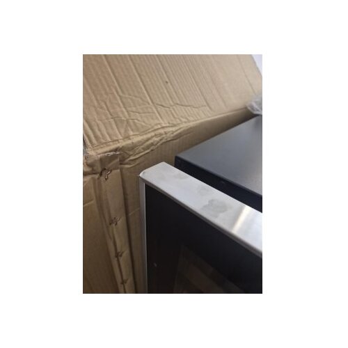 Caso Rashladna vitrina za vina WineComfort 24 crna OUTLET Cene