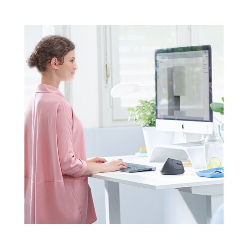 Logitech MX Vertical Bluetooth Mouse &amp;ndash; GRAPHITE Slike