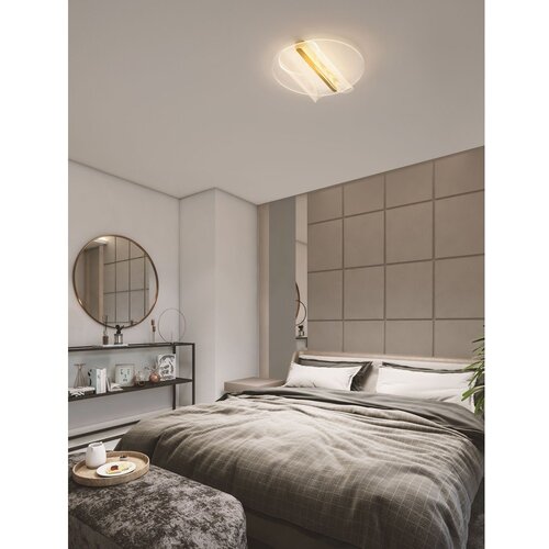 Nova Luce Aluminijasta LED zatemnitvena stropna svetilka v zlati barvi 55x45 cm Valentin &amp;ndash; Slike