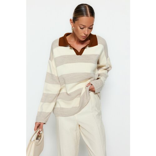 Trendyol Sweater - Beige - Oversize Cene
