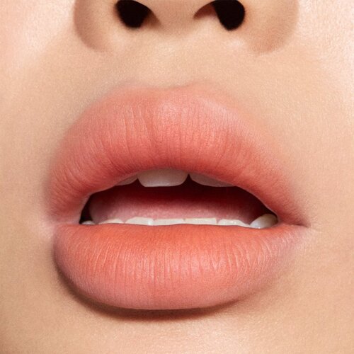 MAC Cosmetics Powder Kiss Hazy Matte matirajoča &amp;scaron;minka odtenek Moving On Up 3.5 g Slike