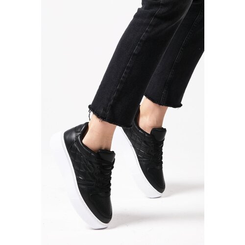 Mio Gusto Theresa Black Women's Casual Sports Shoes Sneaker. Cene