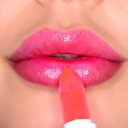 Rude Cosmetics Manga Collection Lip Balm vlažilni balzam za ustnice odtenek Peach Kiss 3.5 g Slike