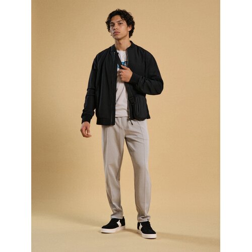 Sinsay Tapered fit hlače Slike