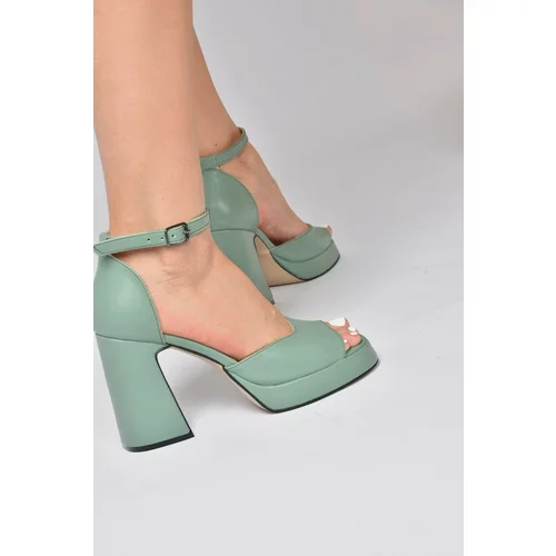 Fox Shoes Women's Green Thick Platform Heeled Shoes