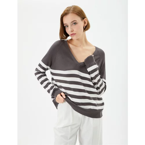 Koton Knitwear Sweater V-Neck Long Sleeve Viscose Blend