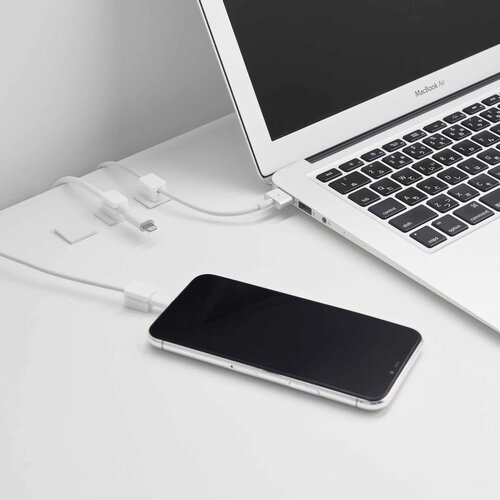 YAMAZAKI Beli kovinski organizatorji v kompletu 5 ks za kable Smart &amp;ndash; Slike