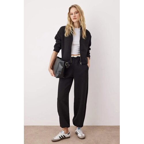 TRENDYOLMILLA Ženski set jogger trenerka Twoaw26Em00011, Crna / Crna Slike