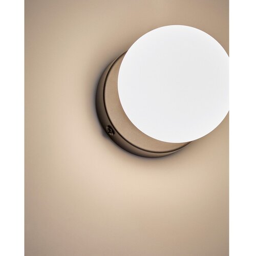 Kave Home Bijela/crna metalna zidna lampa &amp;oslash; 8 cm Brisia &amp;ndash; Slike