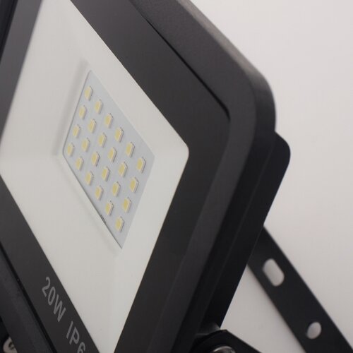 led reflektor sa senzorom 20W/230V IP65 Slike