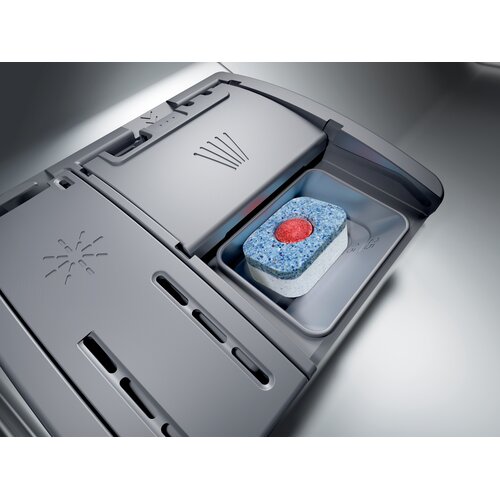 Bosch ugradna ma&amp;scaron;ina za sudove SMI4HAS07E Slike