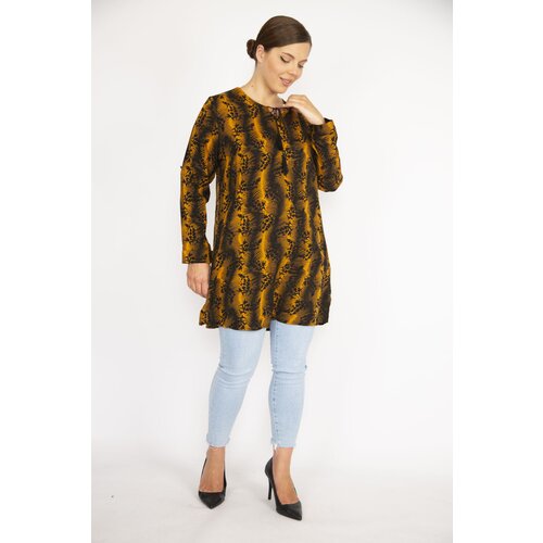 Şans Women's Plus Size Saffron V-Neck Tunic with Adjustable Sleeve Length Slike