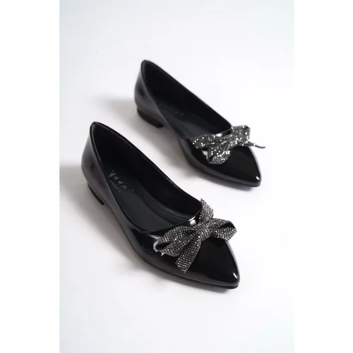 Capone Outfitters Capone Women's Pointed Toe Flats with Bow and Stones