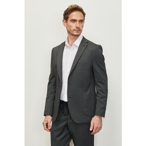 ALTINYILDIZ CLASSICS Men's Anthracite Extra Slim Fit Slim Fit Dovetail Collar Diagonal Patterned Suit. Slike