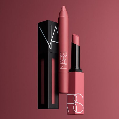 Nars POWERMATTE HIGH-INTENSITY LIP PENCIL dolgoobstojni svinčnik za ustnice z mat učinkom odtenek TAKE ME HOME 2,4 g Slike