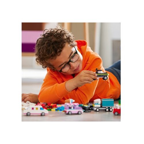 Lego CLASSIC ustvarjalna vozila 11036 Slike