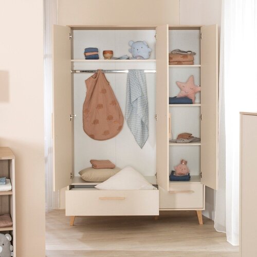 Roba Kremno bela/v naravni barvi otro&amp;scaron;ka garderobna omara v hrastovem dekorju 138x200x55 cm Jil &amp;ndash; Slike