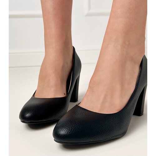 Gemre Black classic block heels Elinsi Cene
