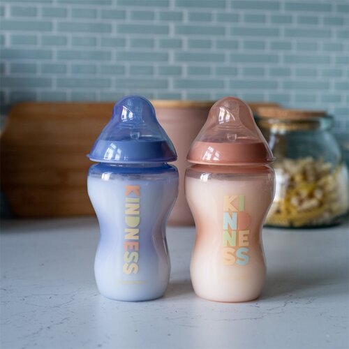 Tommee Tippee C2N Closer to Nature Girl steklenička za dojenčke 2 ks 3m+ 2x340 ml Slike
