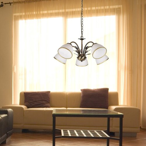  Lusteri - Aletta Slike