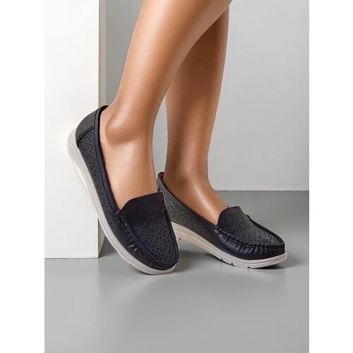 Resti Ladies' perforated moccasins Besset Cene