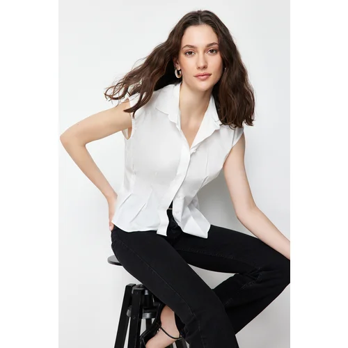 Trendyol Ecru Fitted/Waist-Sitting Woven Shirt