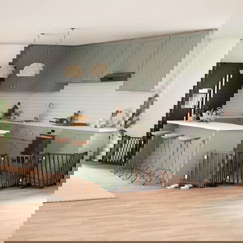 VidaXL Ograda za pse z vrati zložljiva 9 panelov črna 450 cm les Slike