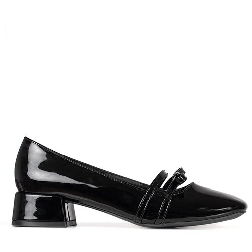 GOODIN Black patent leather pumps with low heels Cene