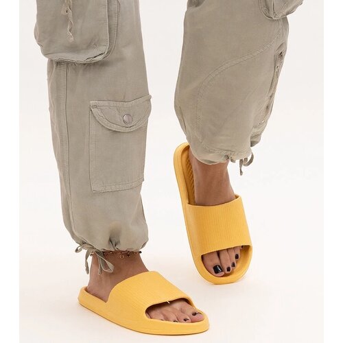 D/CEO Black sandals on a block heel Millo Cene