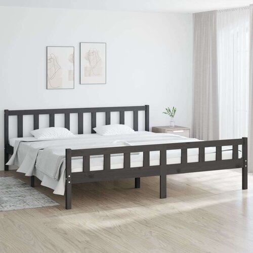  Posteljni okvir siv iz trdnega lesa 200x200 cm, (20643880) Cene