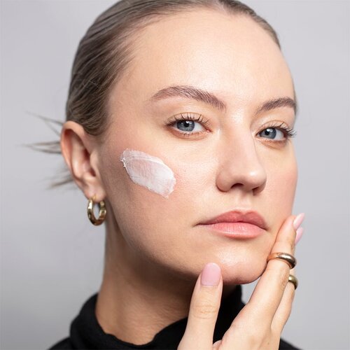 Antipodes vanilla Pod Hydrating Day Cream - 15 ml Cijene