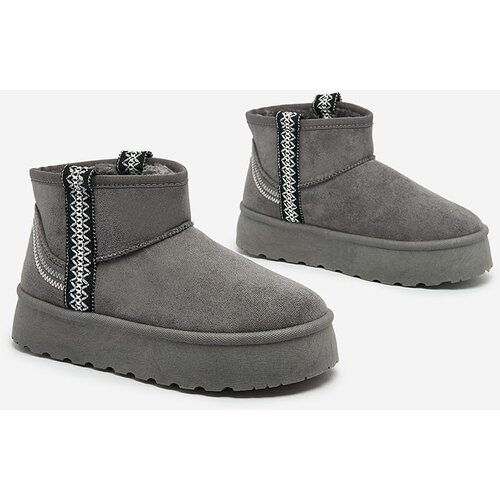 Resti Women's short boots a'la snow boots with ornament Erititta Cene