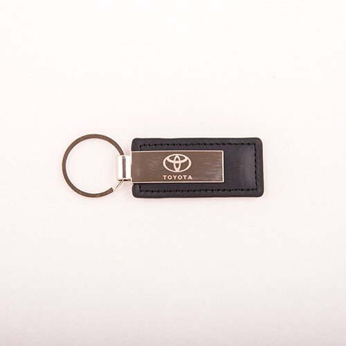  PRIVJESAK ZA KLJUČ KOŽA-METAL TOYOTA Slike