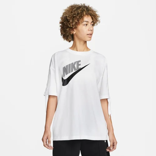 Nike Sportswear Women's Dance T-Shirt